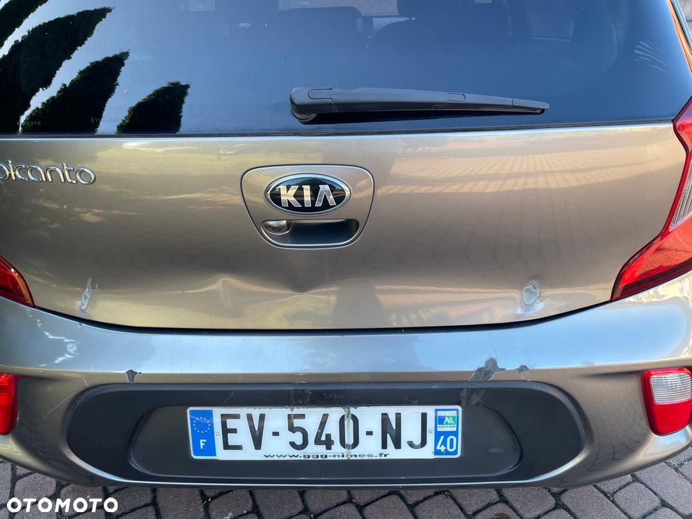 Kia Picanto - 8