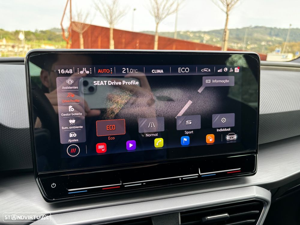 SEAT Leon 1.4 e-Hybrid DSG FR Plus - 43