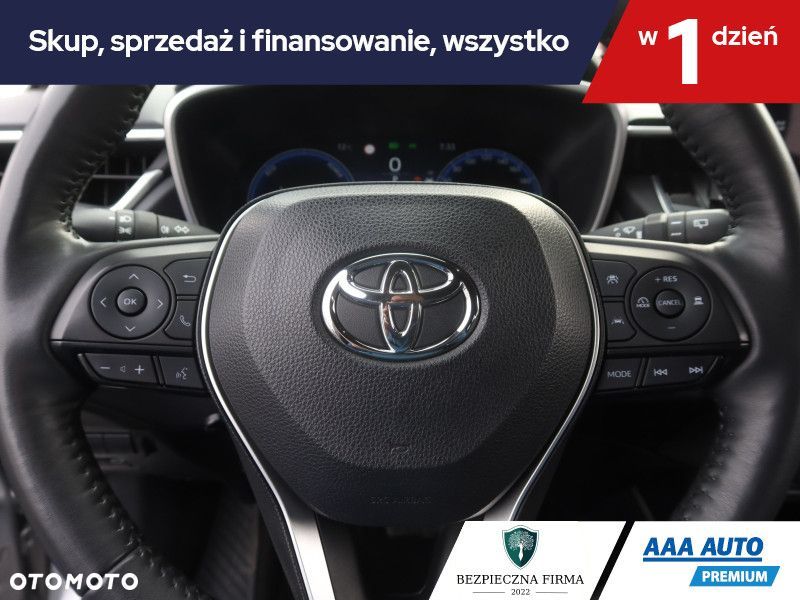 Toyota Corolla Cross - 19