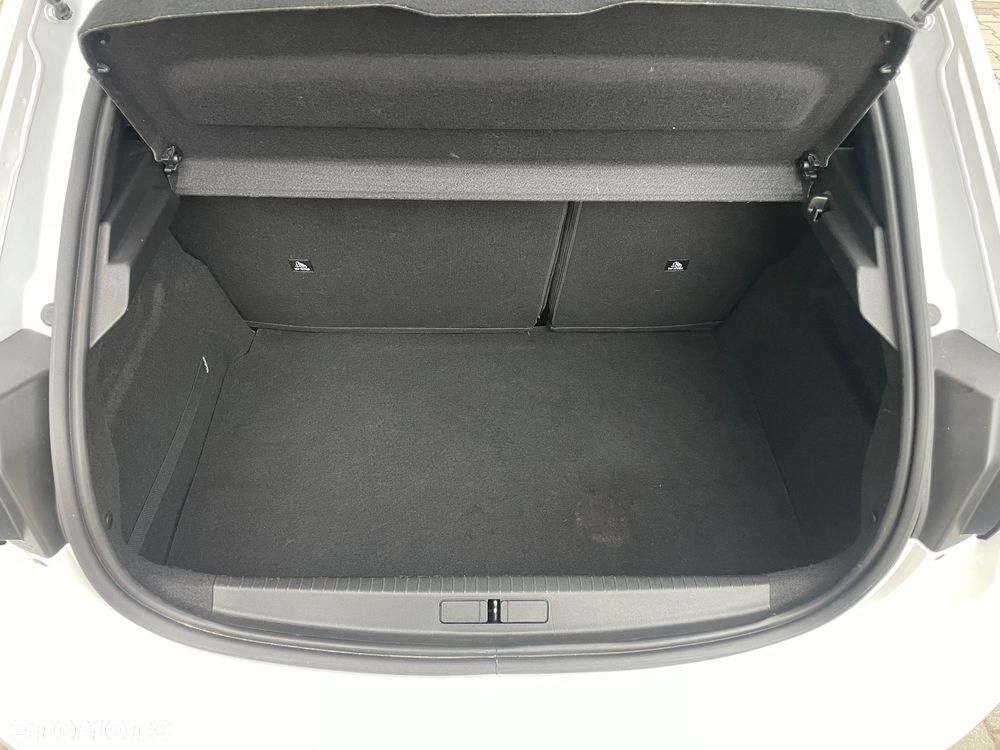 Peugeot 208 PureTech 100 GT Pack - 9