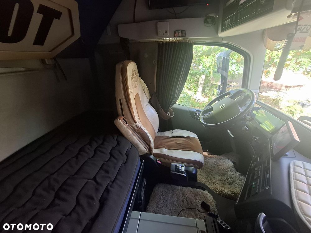 Volvo FH 460 xlow - 9