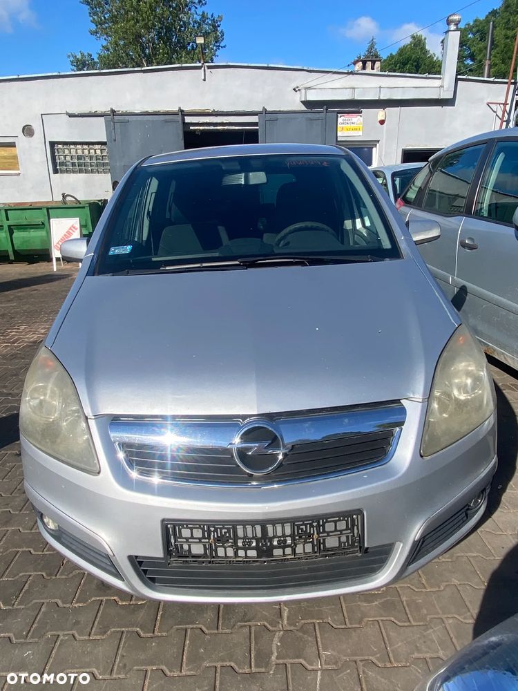 OPEL Zafira B na częsci - 1