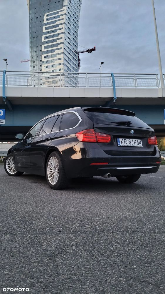 BMW Seria 3 320d xDrive Luxury Line - 3
