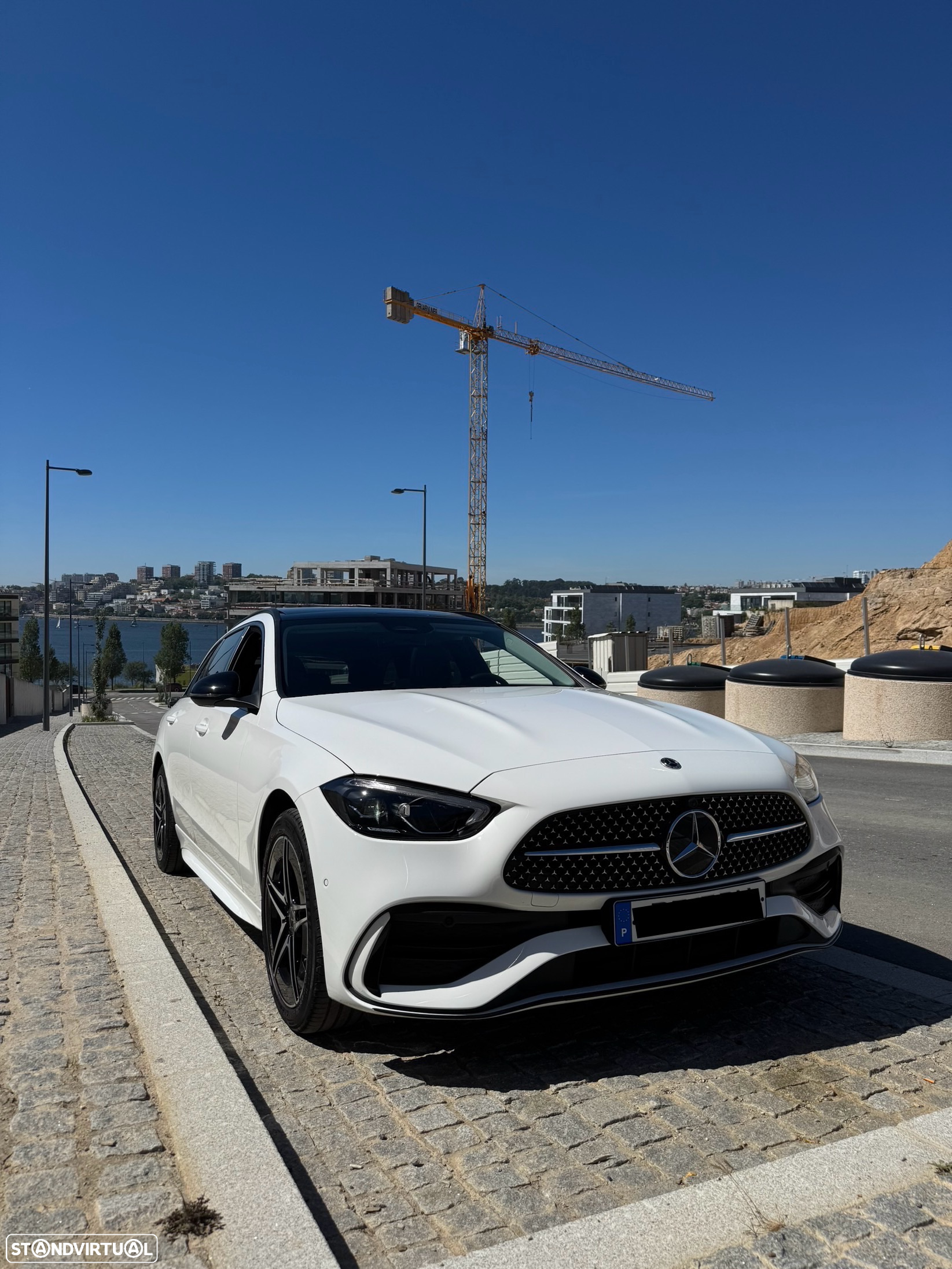 Mercedes-Benz C 300 e AMG Line - 2