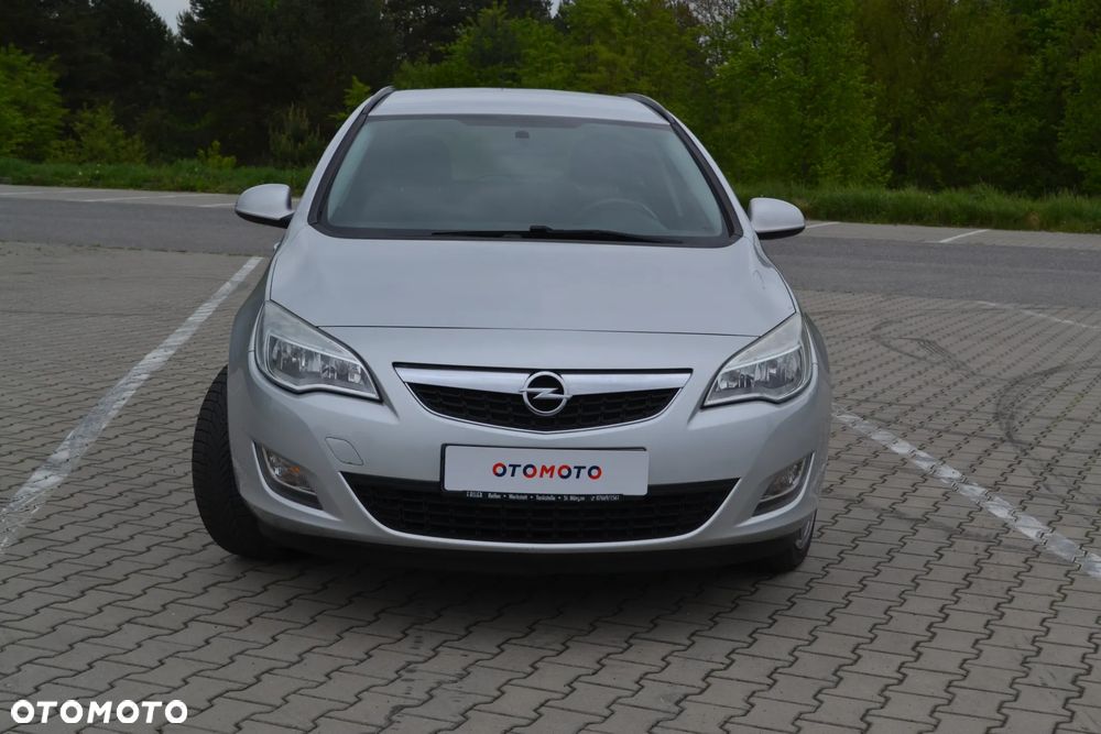 Opel Astra - 10