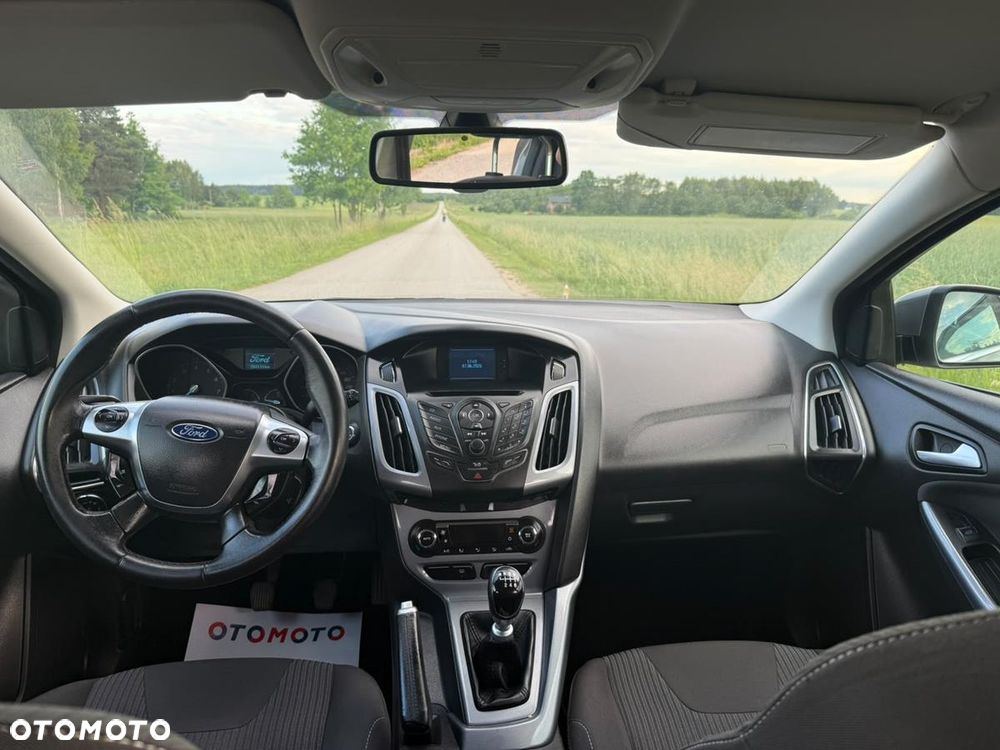 Ford Focus - 21