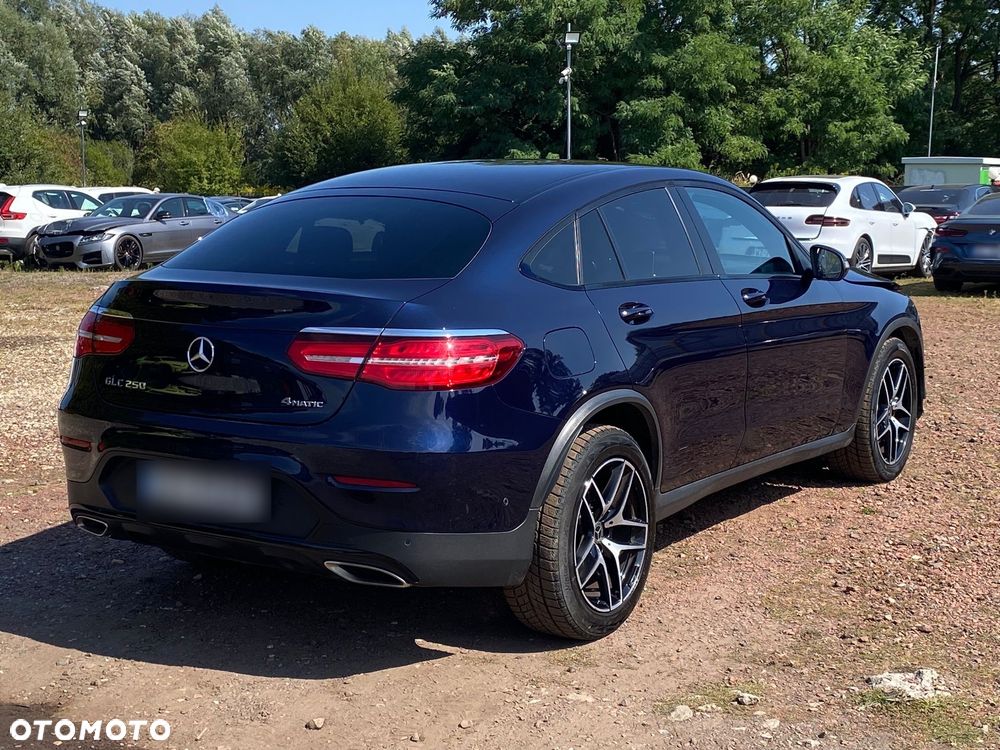 Mercedes-Benz GLC Coupe 250 4-Matic - 1