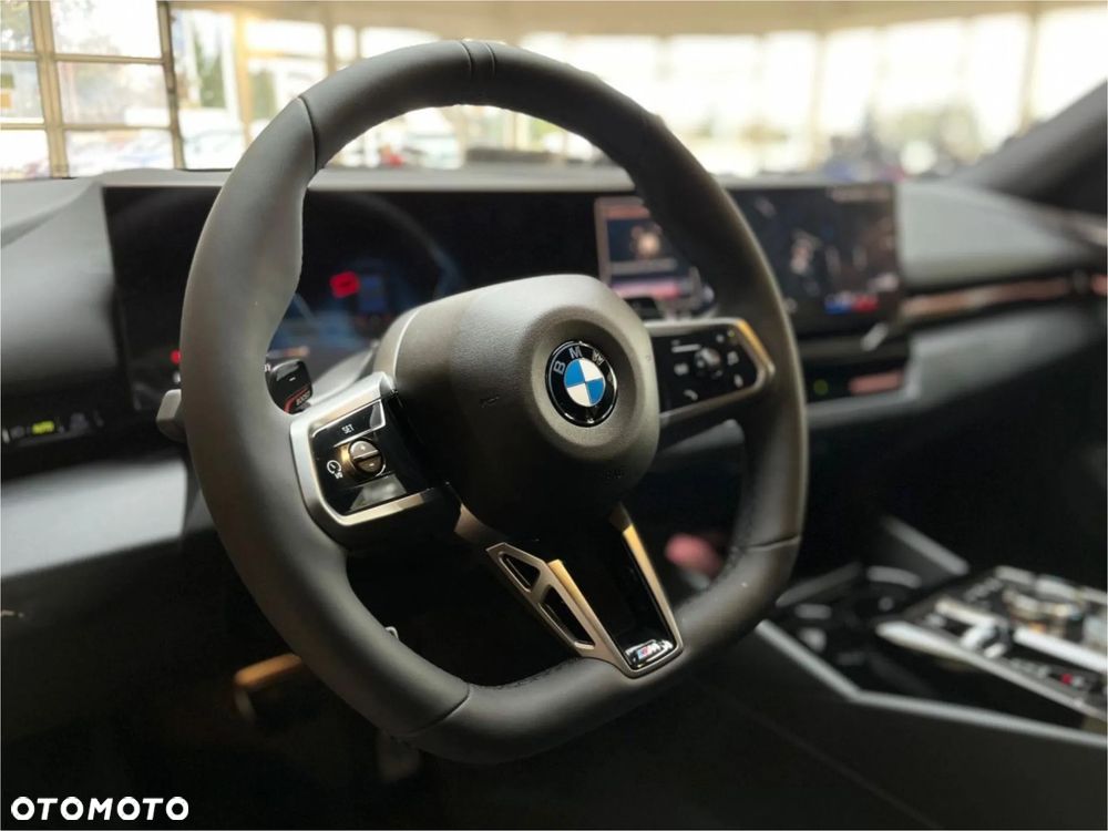 BMW Seria 5 - 10