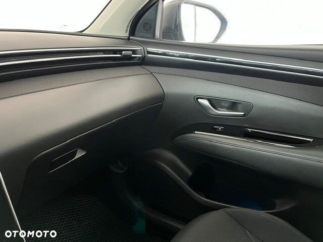 Hyundai Tucson - 32