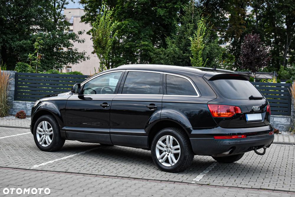 Audi Q7 - 4