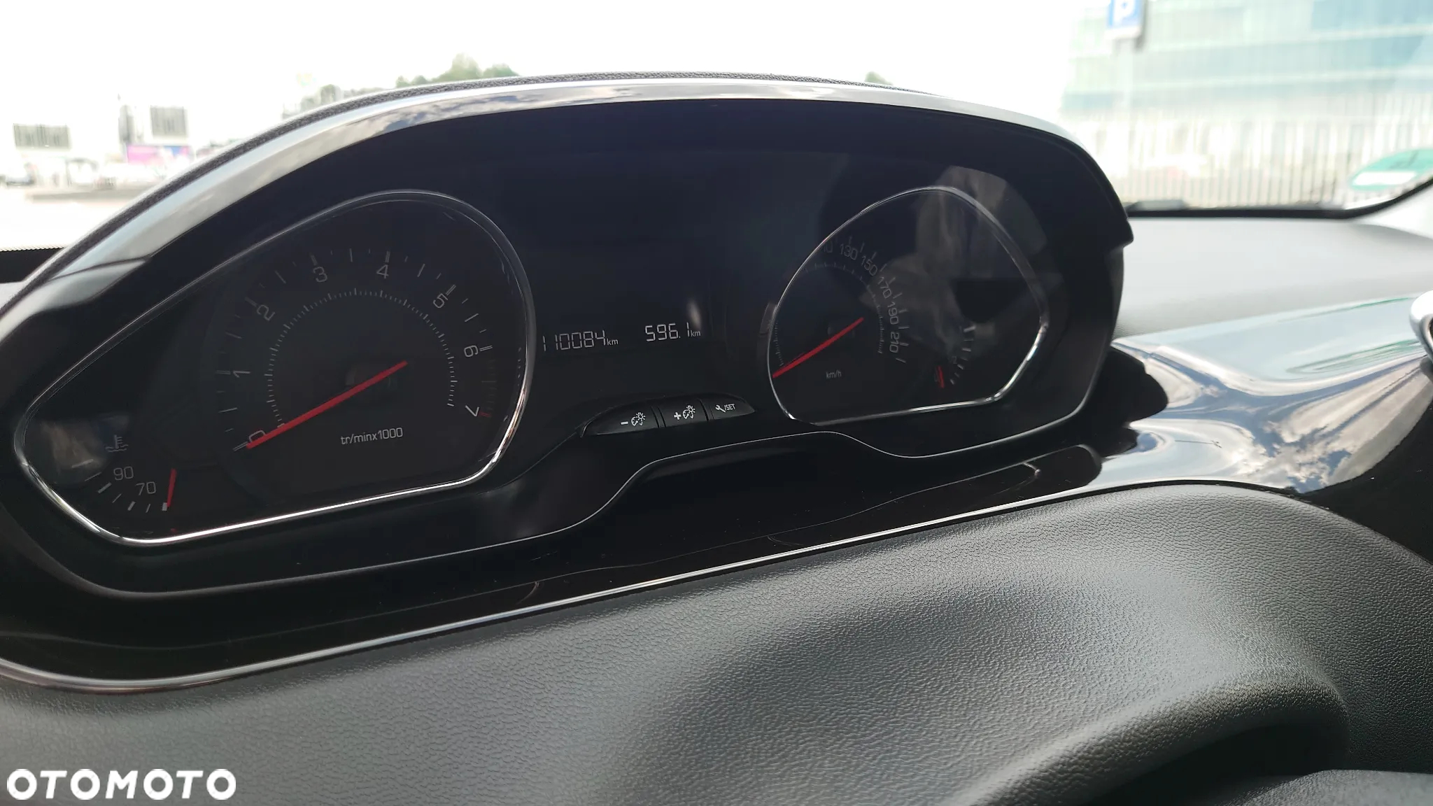 Peugeot 208 1.2 PureTech Active - 35