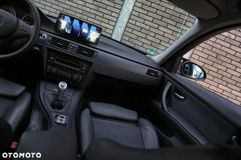 BMW Seria 3 - 26