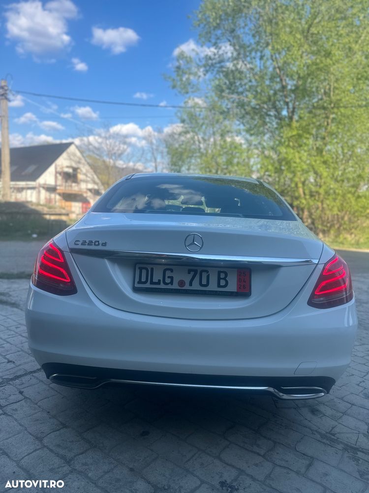 Mercedes-Benz C 220 CDI DPF Automatik BlueEFFICIENCY Avantgarde - 7