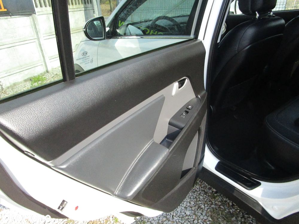 Kia Sportage 1.6 GDI 2WD ISG Vision - 20