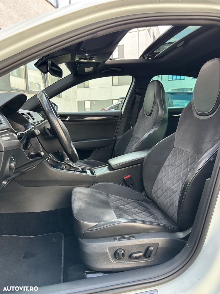 Skoda Superb 2.0 TDI DSG SportLine - 9