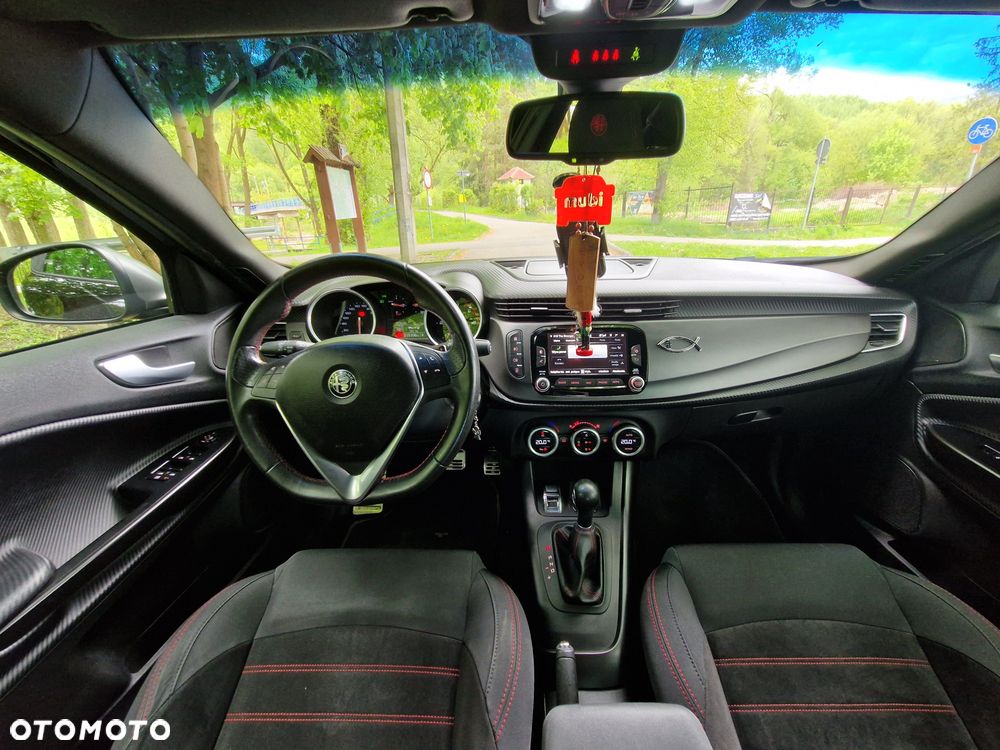 Alfa Romeo Inny - 7
