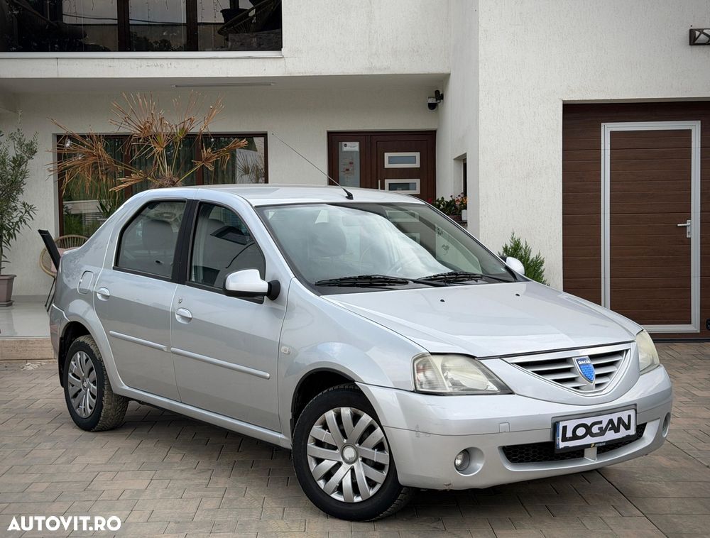Dacia Logan 1.6 16V Laureate - 1