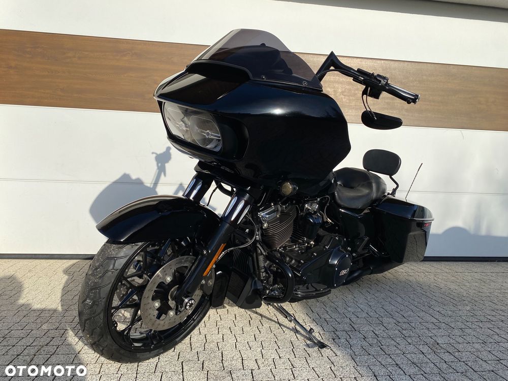 Harley-Davidson Touring Road Glide - 7