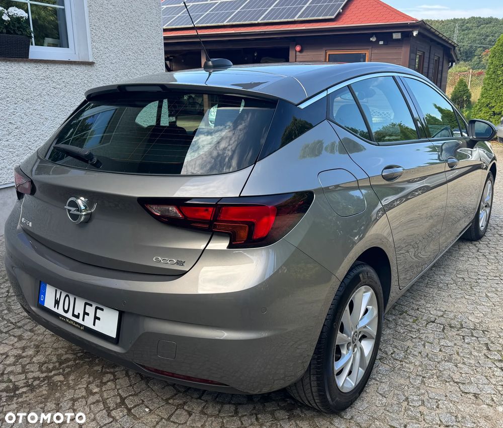 Opel Astra 2017 photo 3
