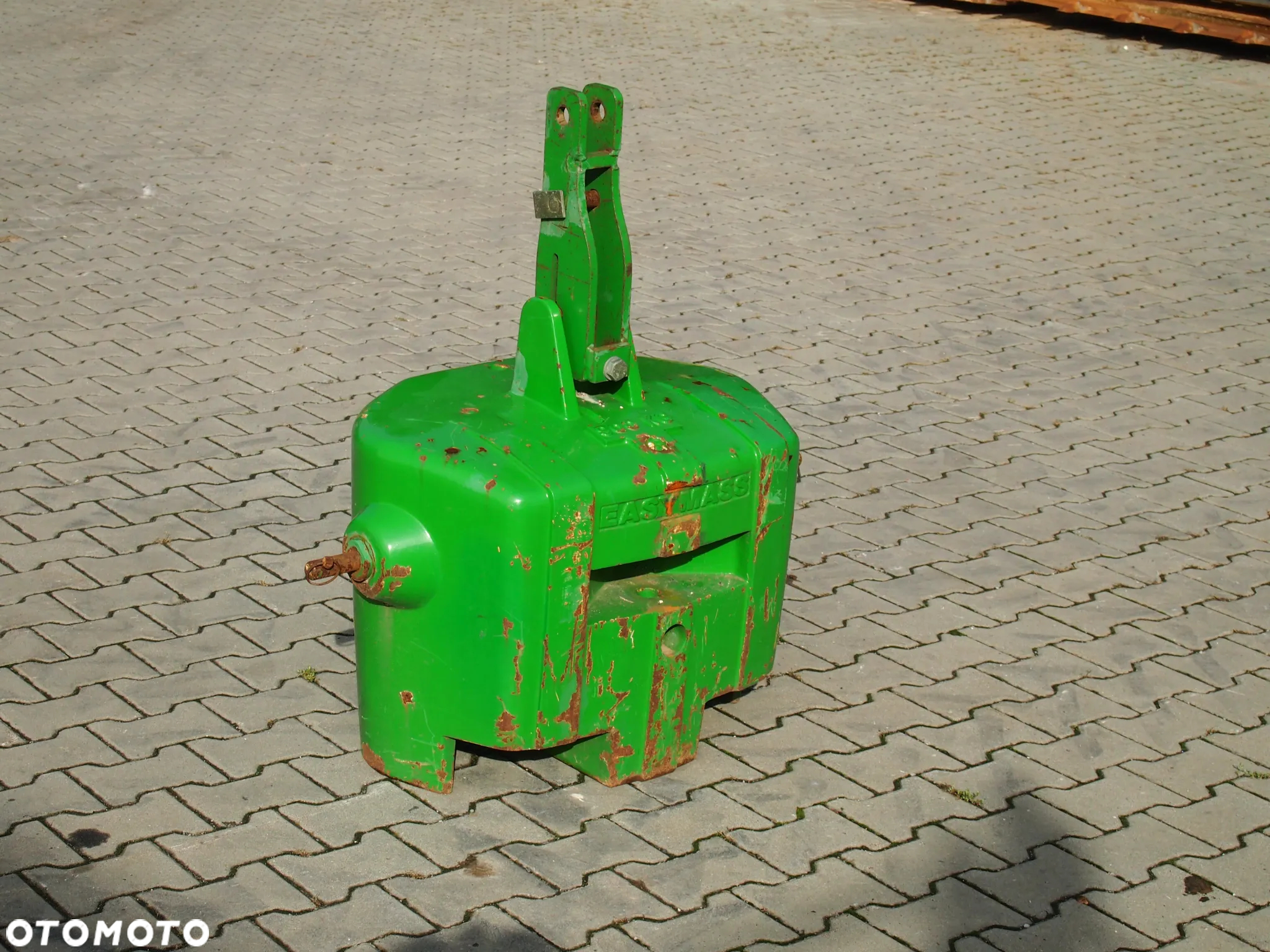 Balast obciążnik do John Deere, Deutz, Fendt, Massey Ferguson, New Holland - 8