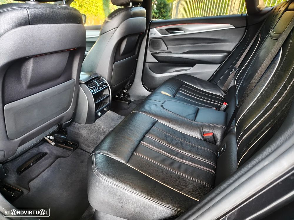 BMW 620 Gran Turismo d Pack M - 8