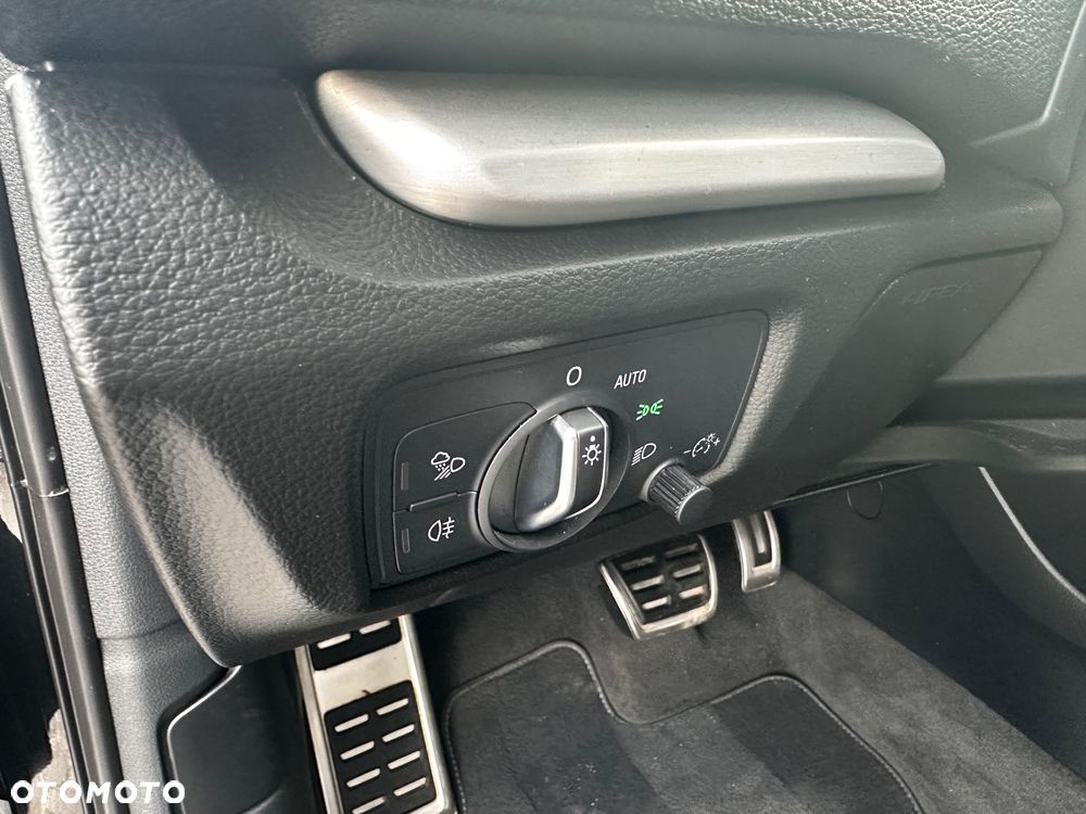 Audi A3 Sportback 35 TFSI S tronic S line - 20