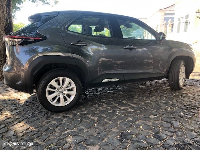 Toyota Yaris Cross 1.5 HDF Comfort Plus - 10