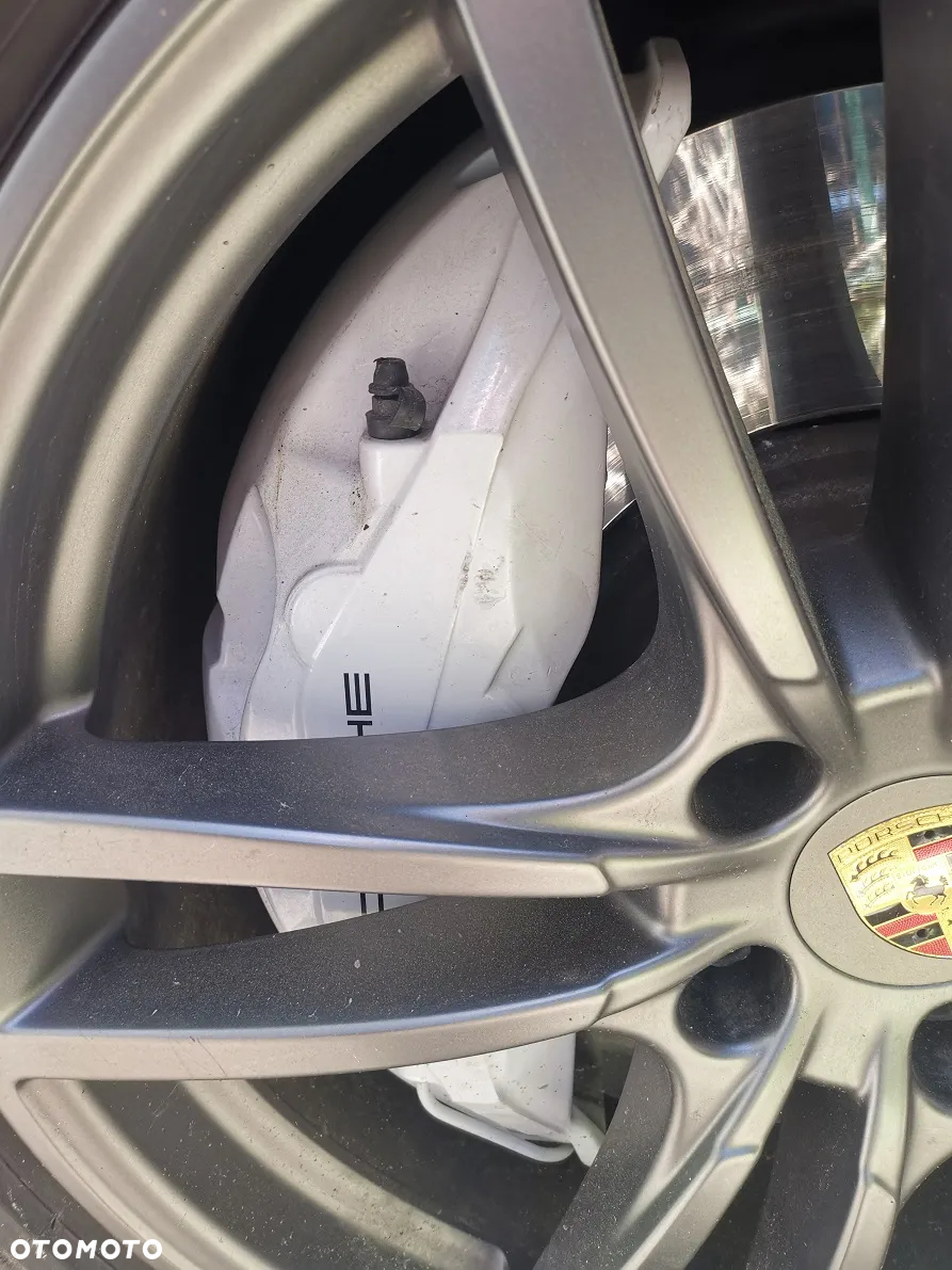 Porsche Cayenne Turbo Tiptronic S - 18