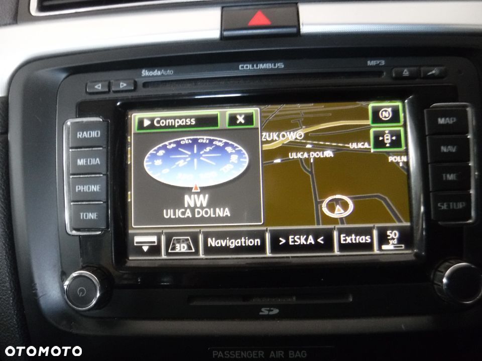 Skoda Superb II Octavia navigacja nawigacja 3T0035680C - 1