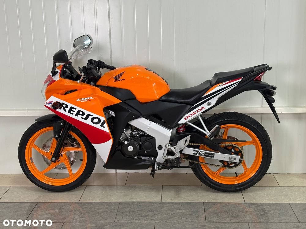 Honda CBR - 7