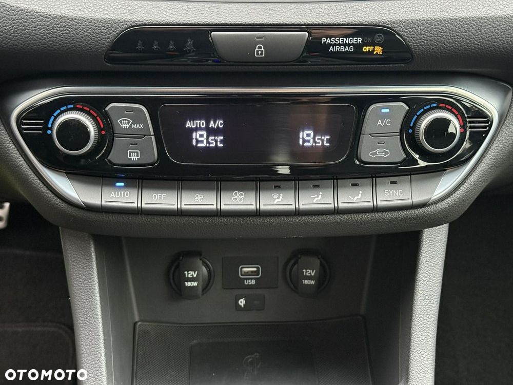 Hyundai i30 N 2.0 T-GDI Performance DCT - 31