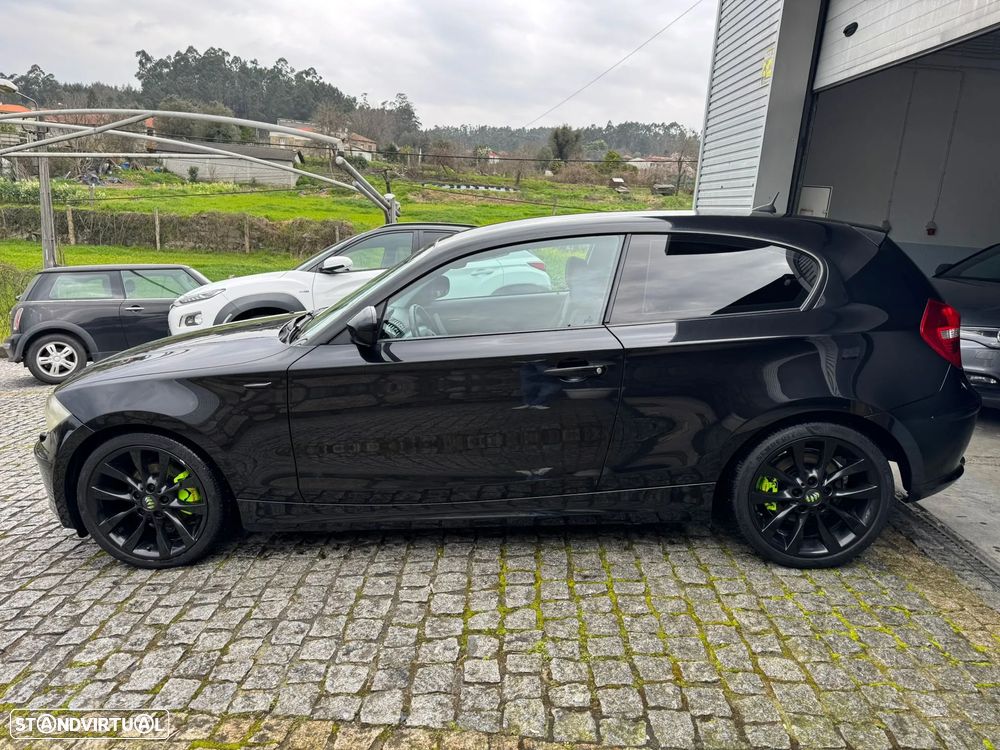 BMW 118 d Edition Exclusive - 4