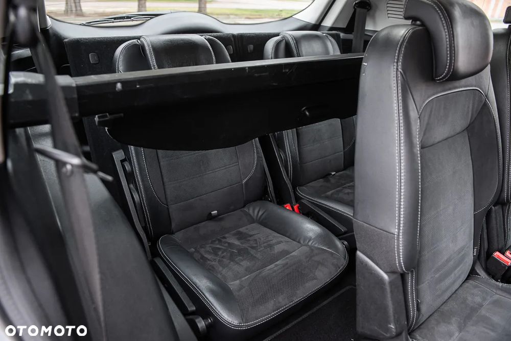 Ford S-Max 2.0 TDCi DPF Champions Edition - 27