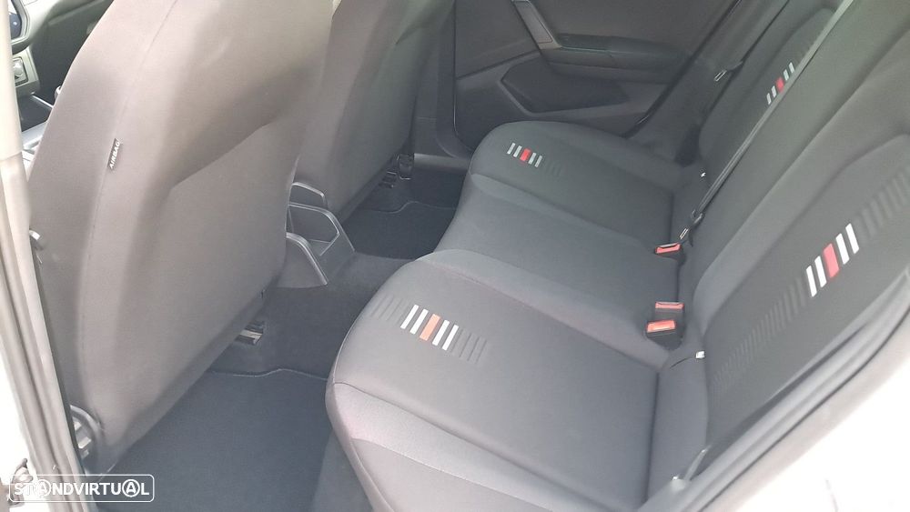 SEAT Arona 1.0 TSI FR - 29