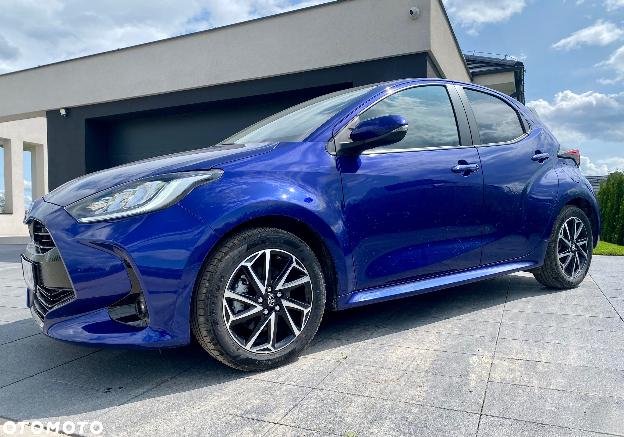 Toyota Yaris Hybrid 1.5 Executive - 12