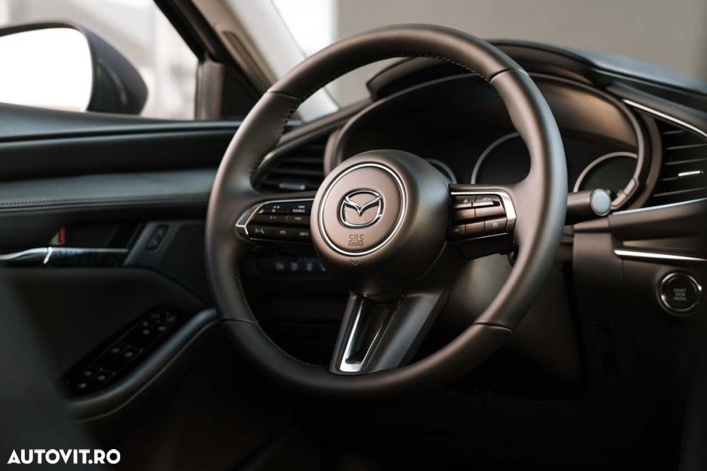 Mazda 3 - 32