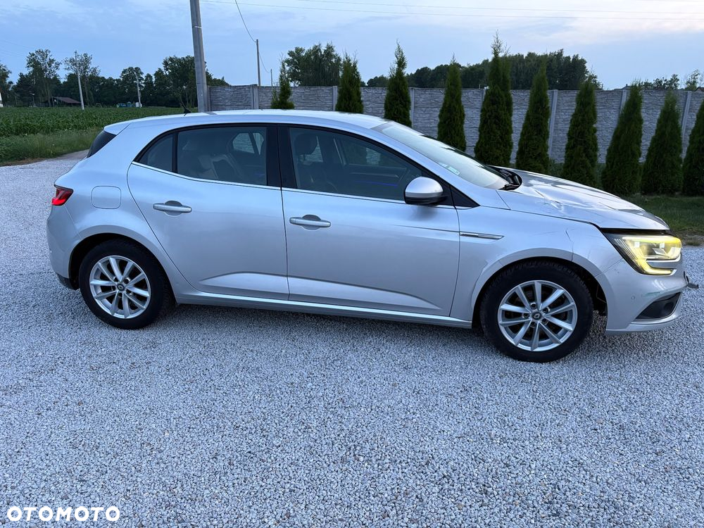 Renault Megane 1.5 dCi Intens EDC - 6