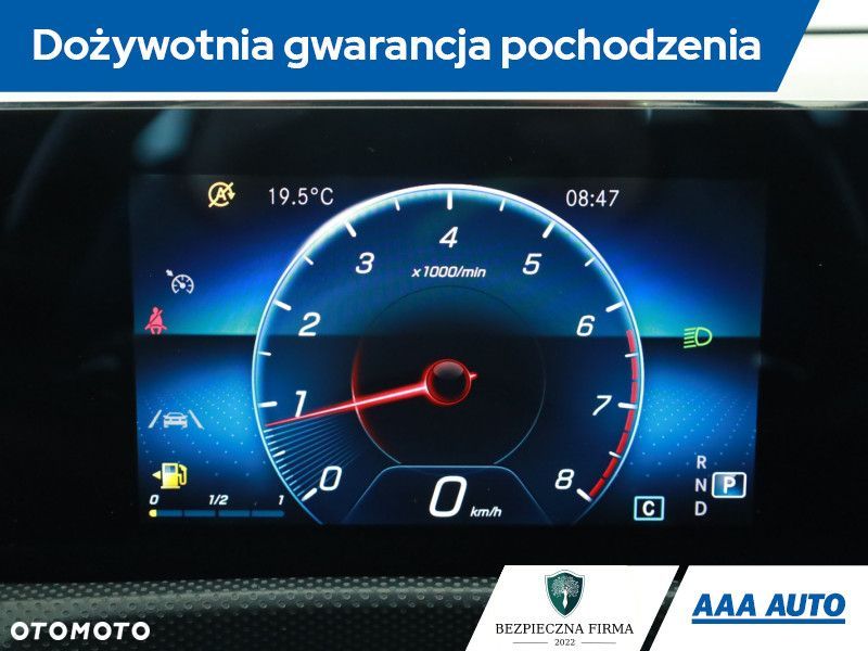 Mercedes-Benz CLA - 10