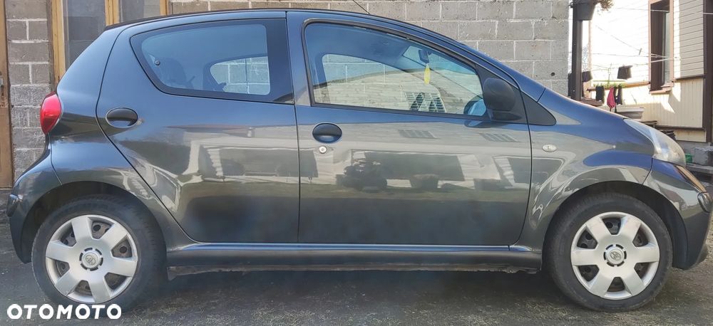 Toyota Aygo 1.0 VVT-i Black - 4