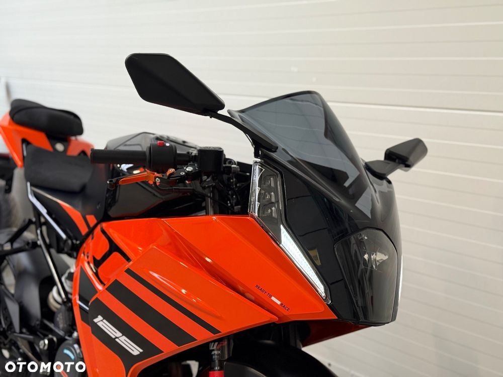 KTM RC 125 - 9