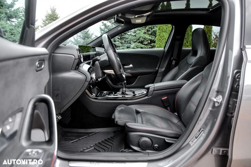 Mercedes-Benz A 160 AMG Line - 17
