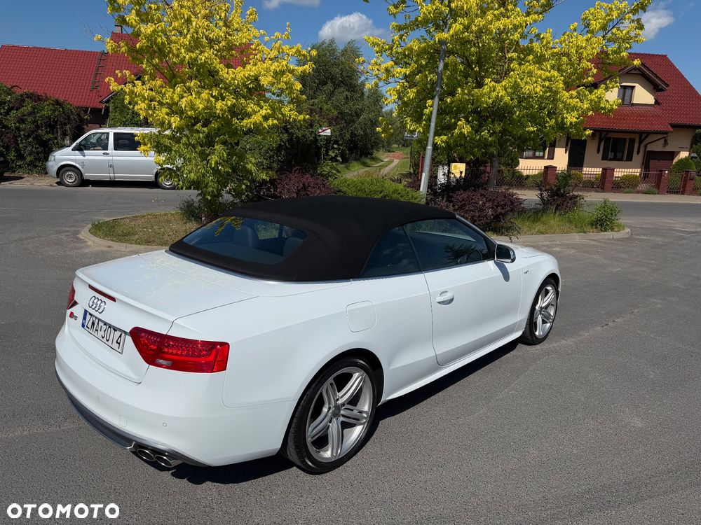 Audi S5 Cabrio - 5