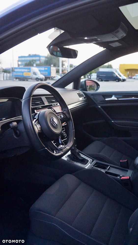 Volkswagen Golf - 13