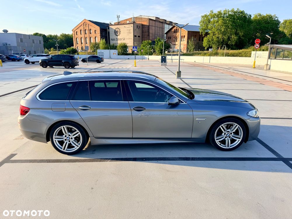 BMW Seria 5 525d xDrive Sport-Aut - 4