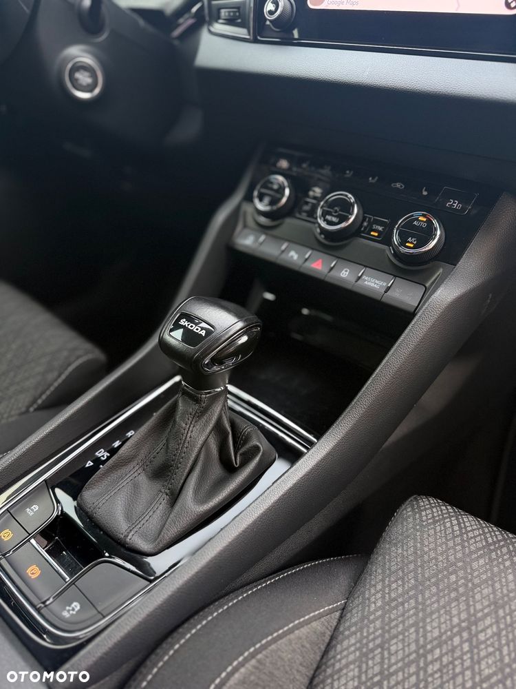 Skoda Karoq 1.5 TSI ACT GPF 4x2 Style DSG - 28