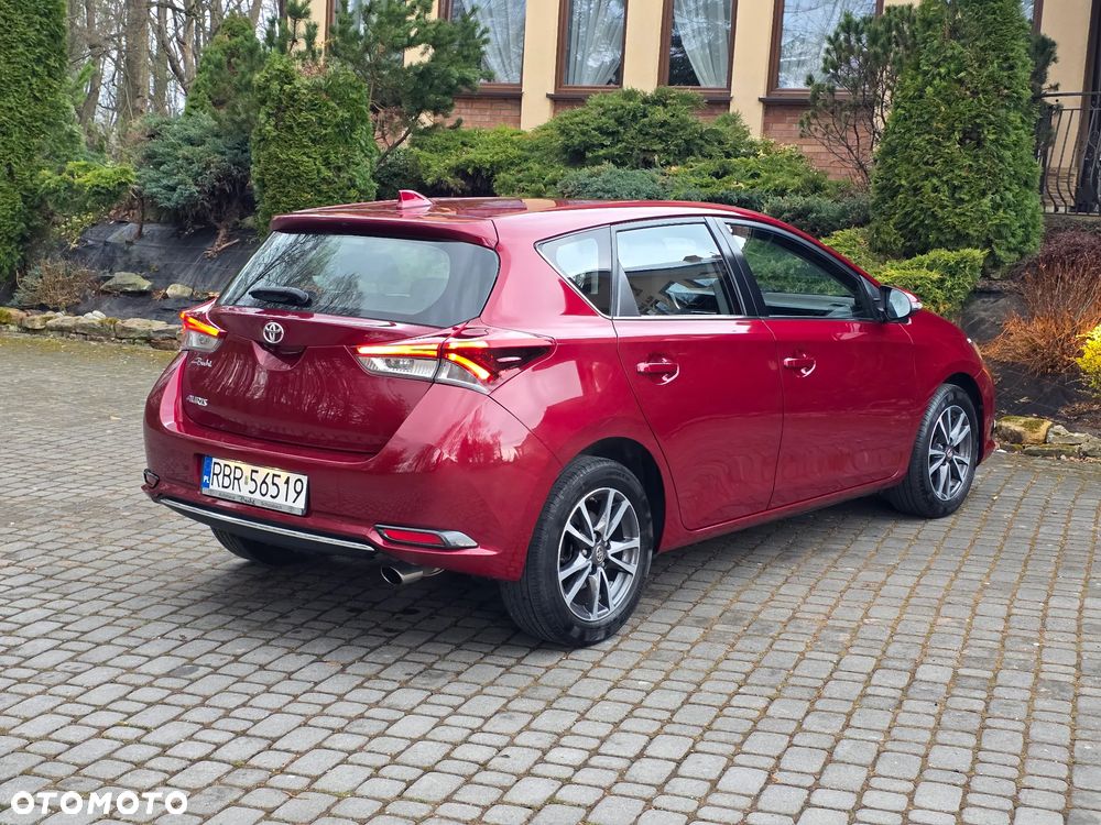Toyota Auris 1.2 Turbo Comfort - 32