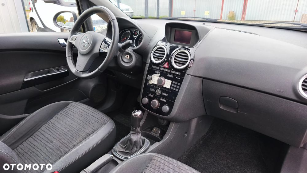 Opel Corsa - 26
