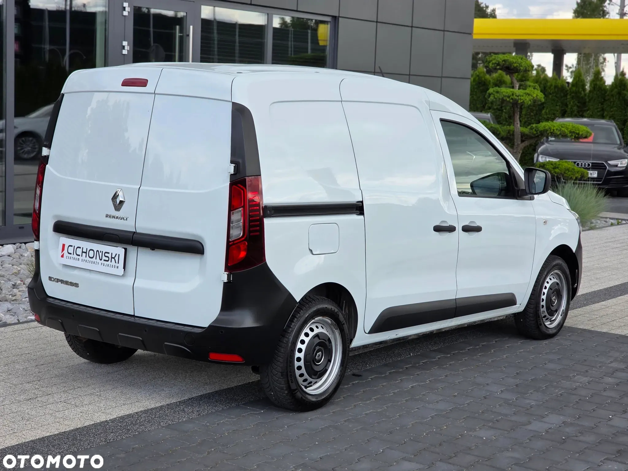 Renault Renault Express 1.3 Tce Pack Clim Kangoo 2022Rok BEZWYPADKOWE z Polskiego Salonu I Bogate Wyposażenie min: Kamera Cofania Klimatyzacja i Nawigacja I Kilka Sztuk Do Wyboru I Faktura Vat 23%I ZAPRASZAMY - 36