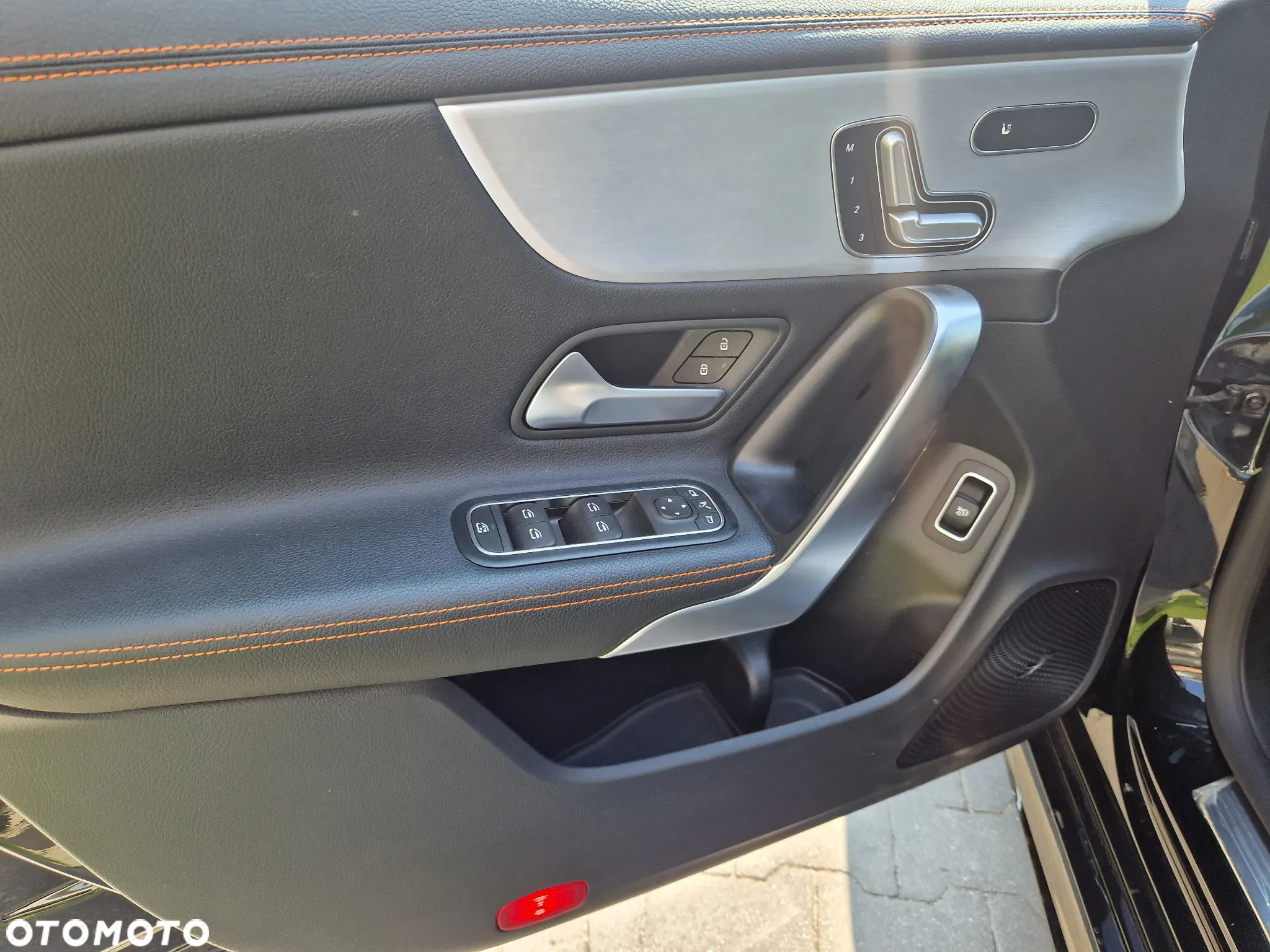 Mercedes-Benz CLA 220 4-Matic Edition 1 7G-DCT - 19
