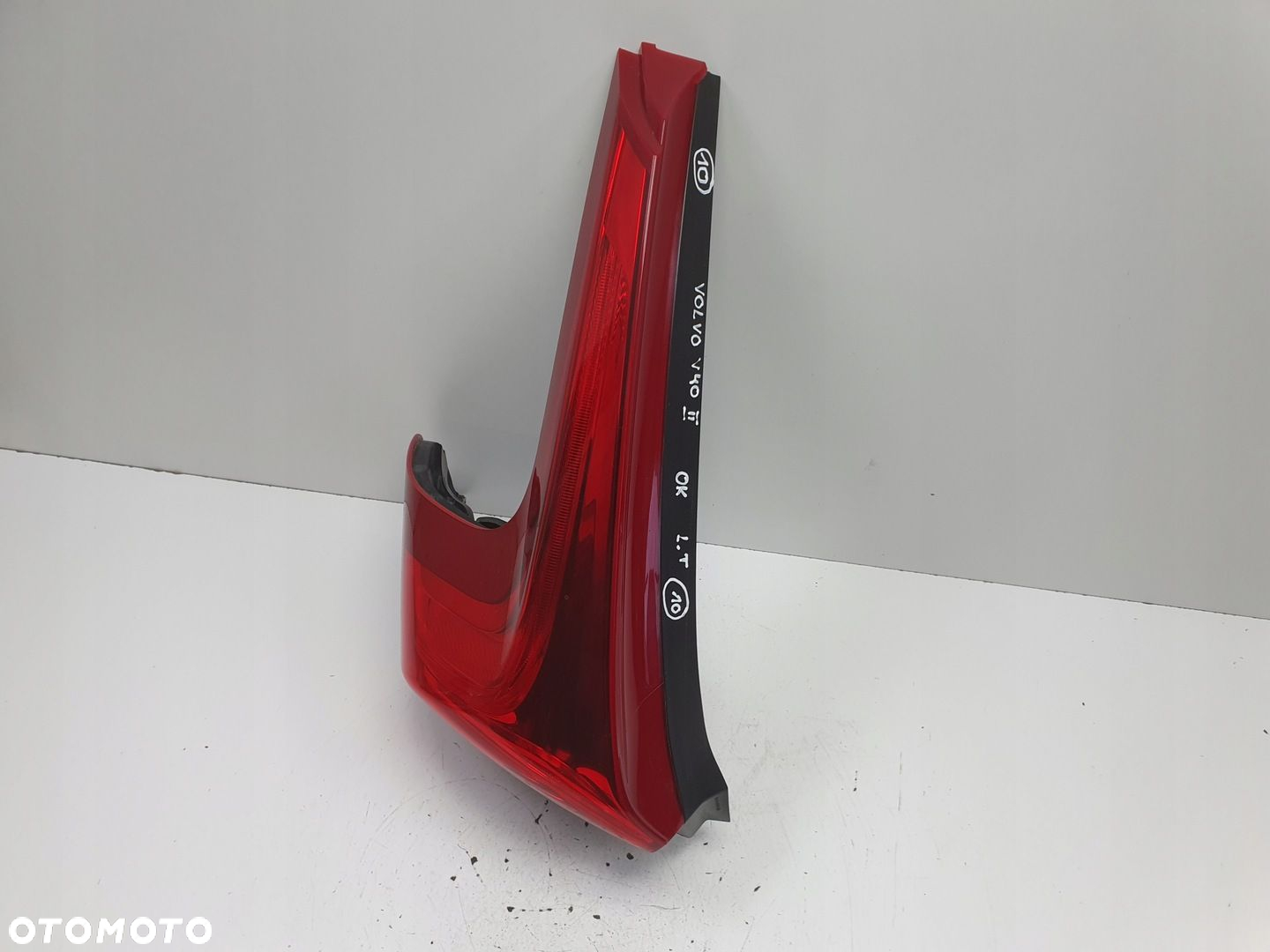 Volvo V40 II 12-16r TYLNIA TYLNA LAMPA LEWA lewy tył EUROPA 31283339 - 3